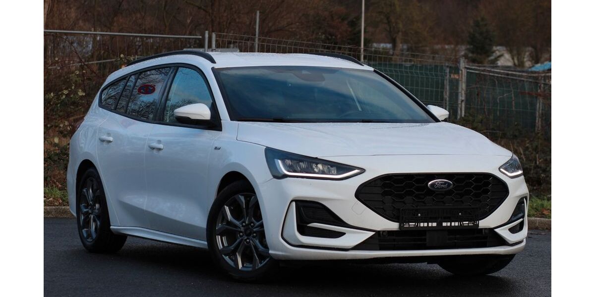 Ford Focus 19.000 km 17.900 &euro; Hagen 58119