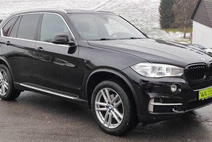 BMW X5 96.386 km 31.995 &euro; Halver 58553