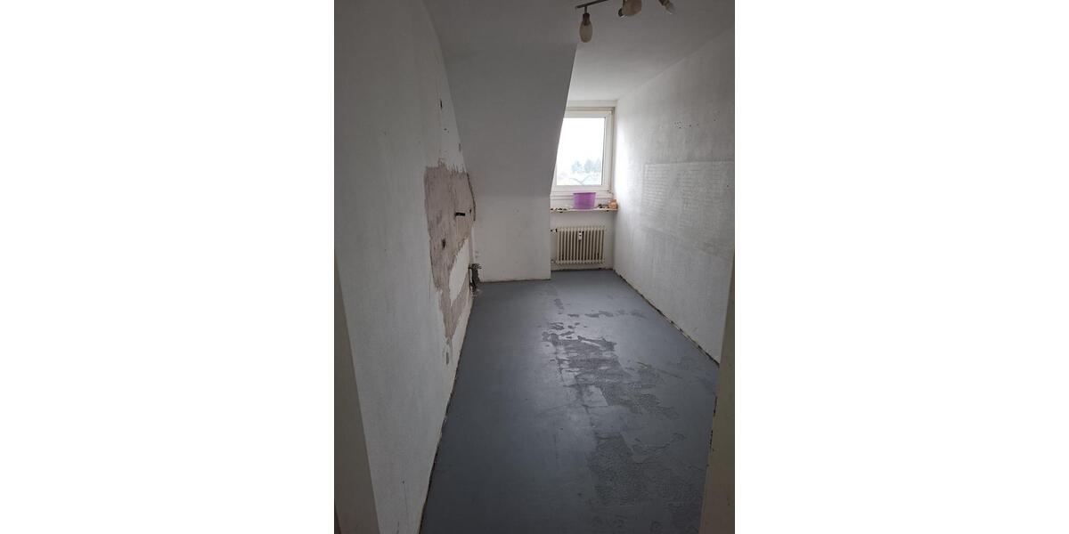 Dachgeschoßwohnung Gevelsberg - 3 Zimmer, 69 m&sup2;, 750&euro; | Angebot:25898933