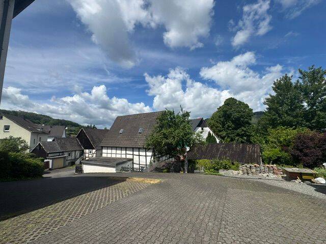 Mehrfamilienhaus, Wohnhaus Plettenberg Eiringhausen - 8 Zimmer, 334.900&euro; | Angebot:26892837