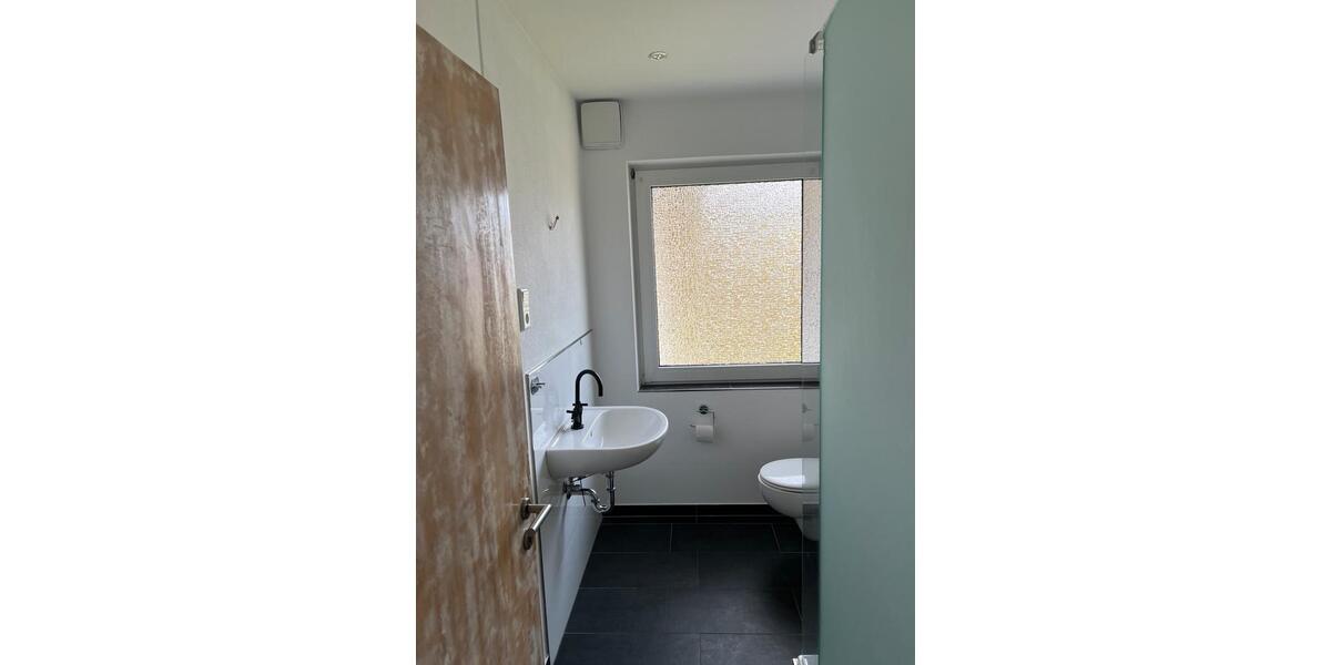 Etagenwohnung Hagen Hohenlimburg - 4 Zimmer, 82 m&sup2;, 1.150&euro; | Angebot:26001677