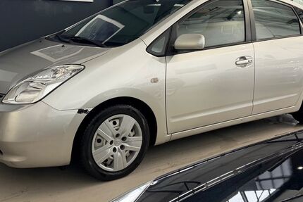 Toyota Prius 176.000 km 4.999 &euro; Schwerte 58239