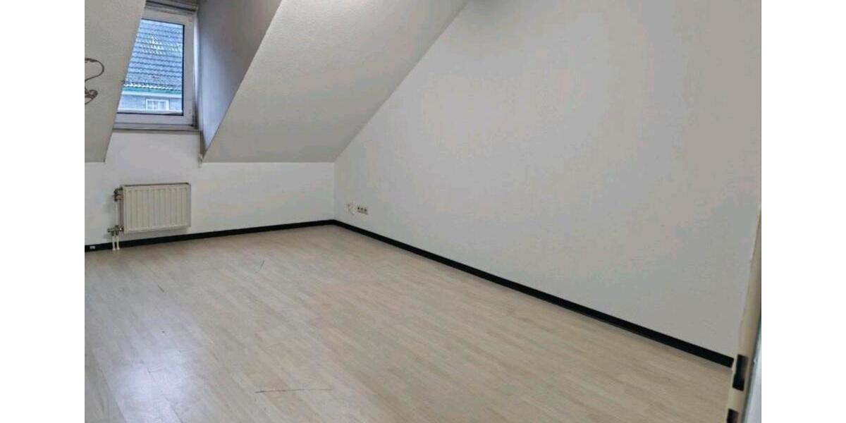 Hochparterre Ennepetal - 3.5 Zimmer, 95 m&sup2;, 650&euro; | Angebot:25831684