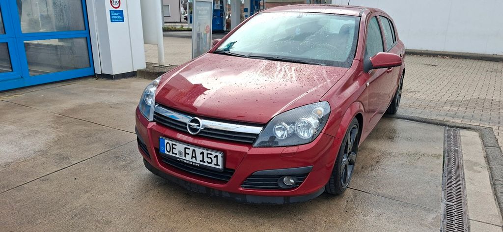 Opel Astra 137.000 km 3.400 &euro; Attendorn 57439