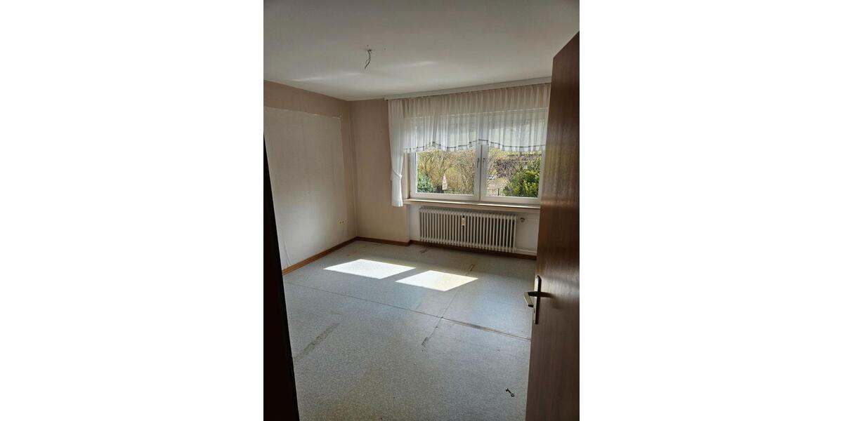 Etagenwohnung Neuenrade - 2 Zimmer, 60 m&sup2;, 510&euro; | Angebot:26476671