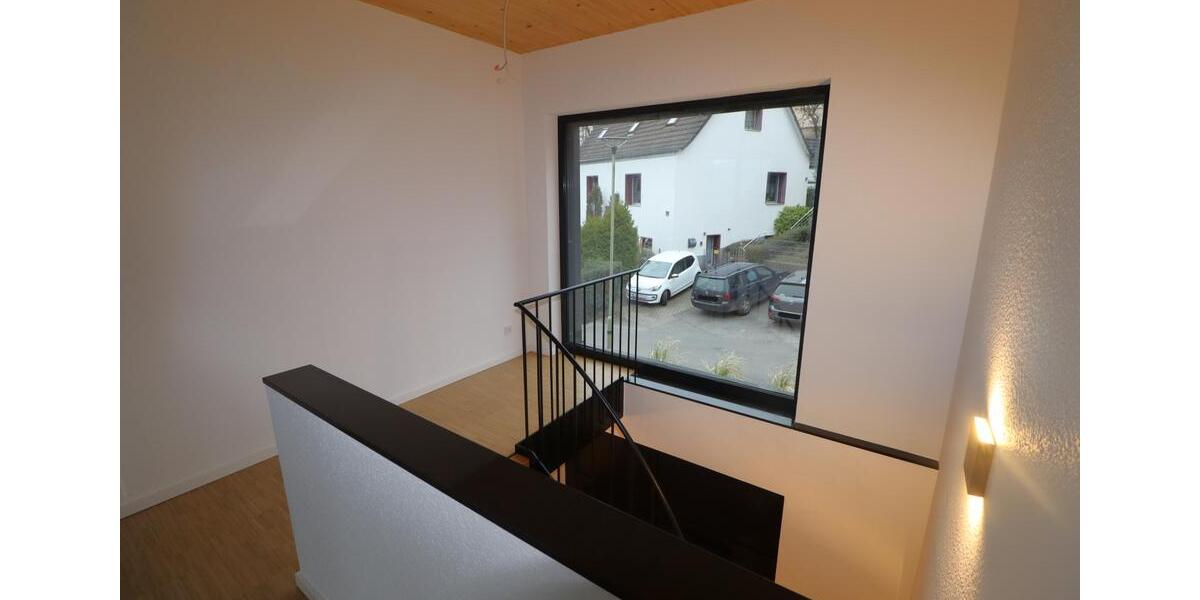 Maisonettenwohnung Hagen Dahl - 4 Zimmer, 210 m&sup2;, 1.800&euro; | Angebot:25904863