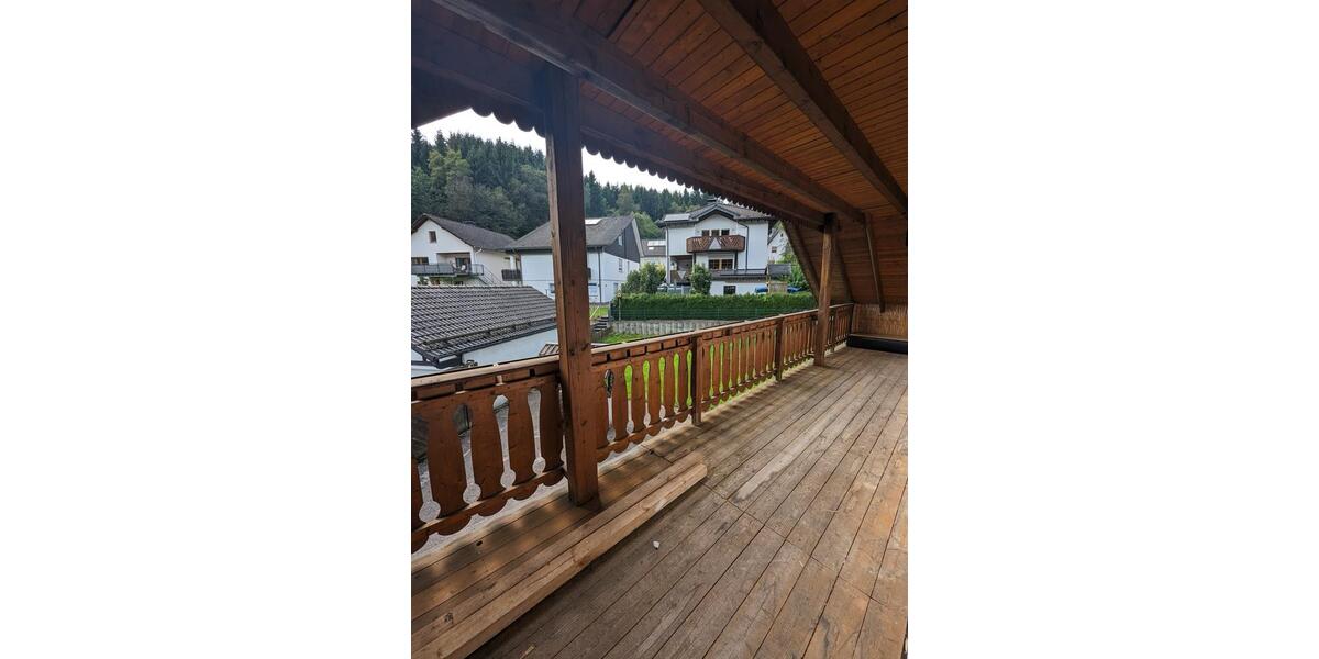 Etagenwohnung Attendorn - 4 Zimmer, 100 m&sup2;, 750&euro; | Angebot:25857344