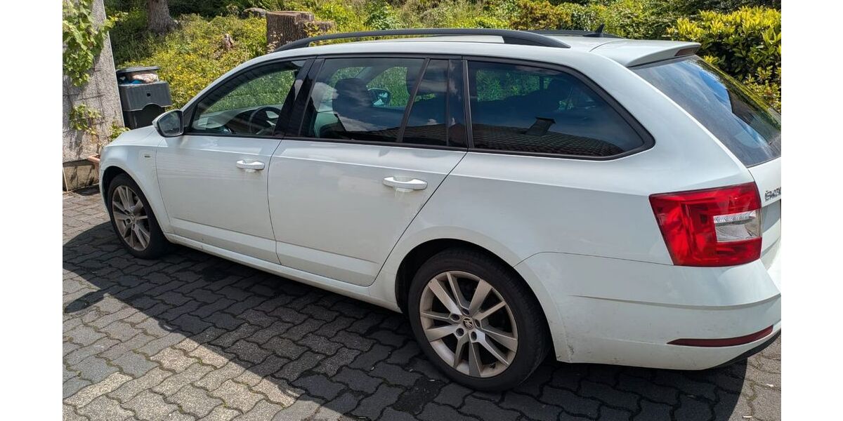 Skoda Octavia 208.000 km 12.200 &euro; Marienheide 51709