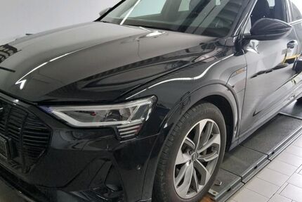 Audi e-tron 29.739 km 30.210 &euro; Hagen 58091