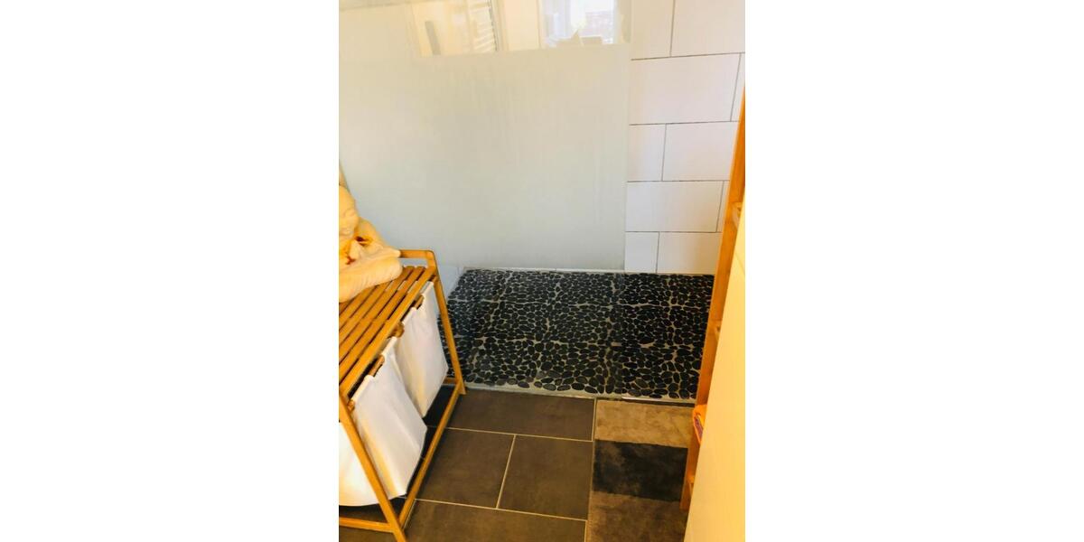 Dachgeschoßwohnung Gummersbach - 2 Zimmer, 68 m&sup2;, 550&euro; | Angebot:25606614