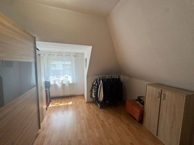 Mehrfamilienhaus, Wohnhaus Plettenberg Eiringhausen - 8 Zimmer, 334.900&euro; | Angebot:26892837