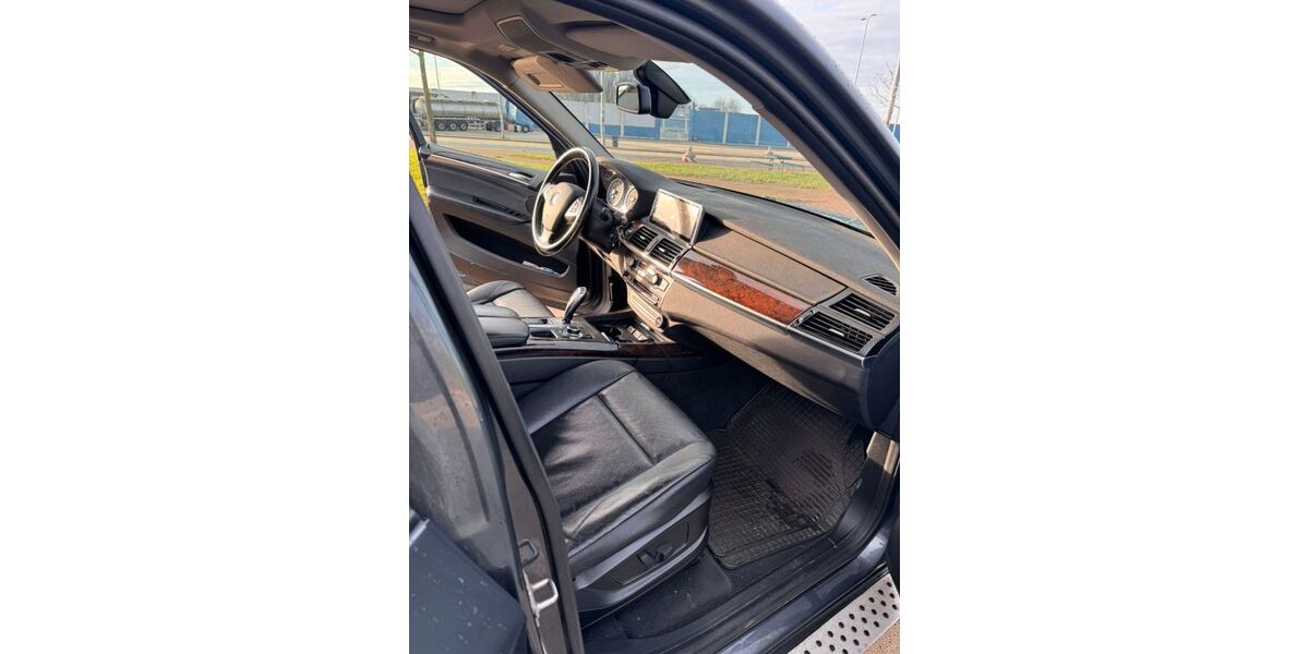 BMW X5 315.552 km 10.500 &euro; Lüdenscheid 58513