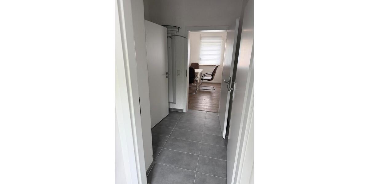 Mehrfamilienhaus, Wohnhaus Reichshof - 5 Zimmer, 135 m&sup2;, 275.000&euro; | Angebot:26906435