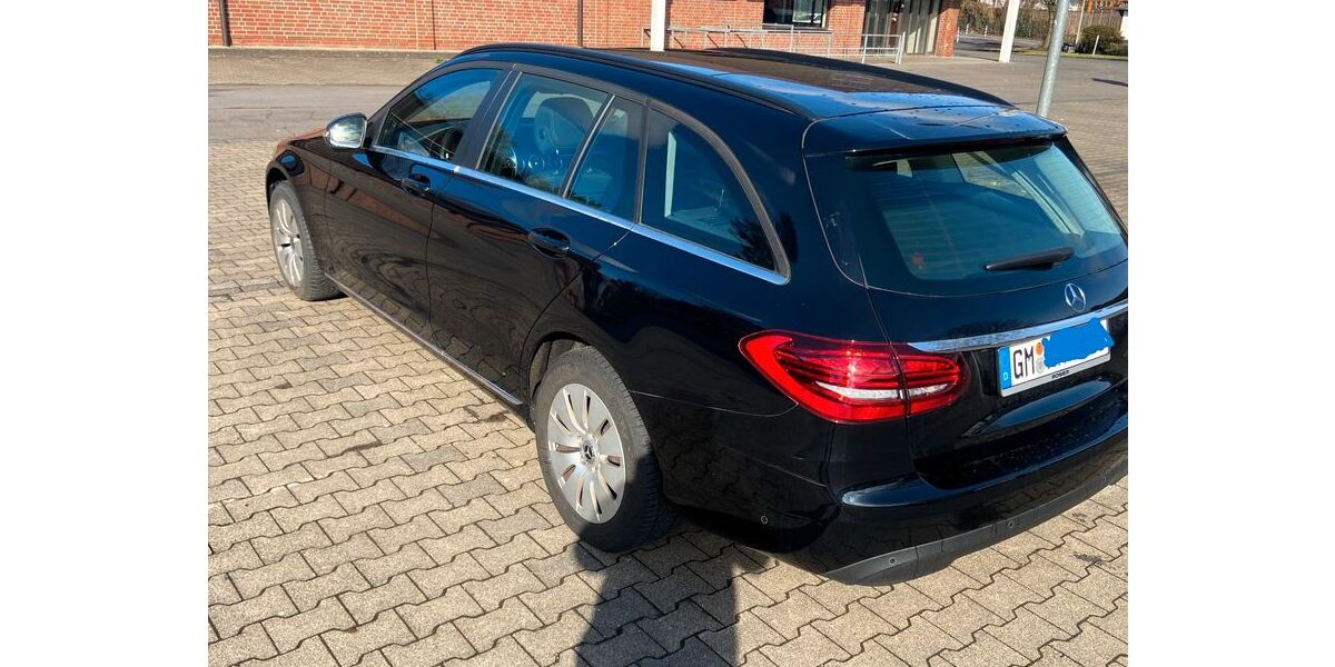 Mercedes-Benz C 180 83.300 km 18.500 &euro; Bergneustadt 51702
