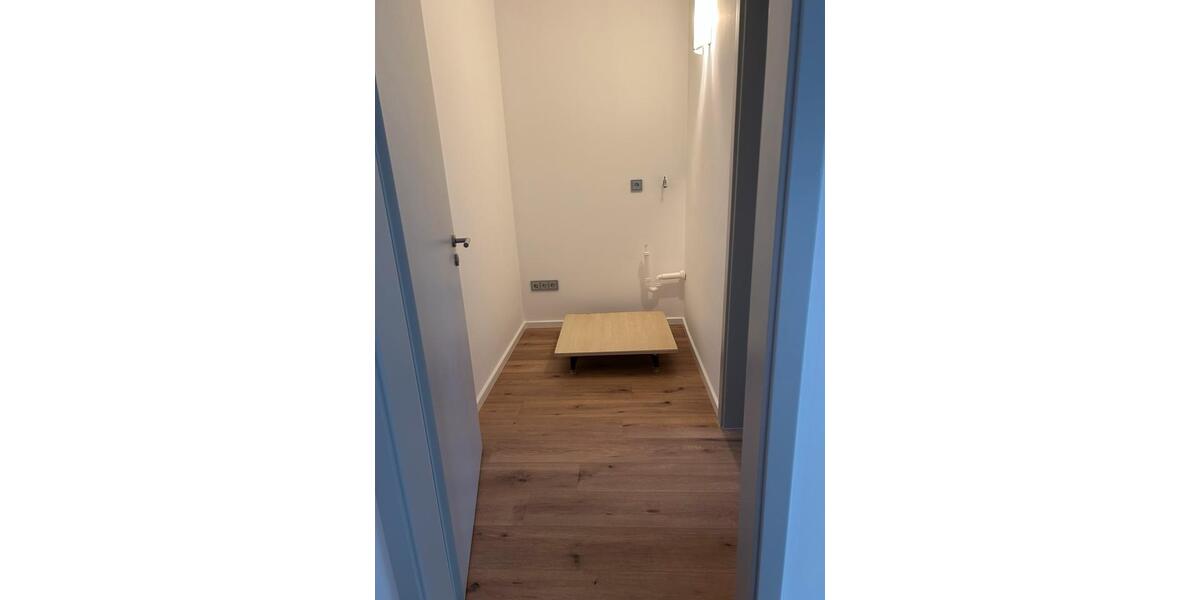 Erdgeschoßwohnung Gummersbach - 2 Zimmer, 80 m&sup2;, 1.100&euro; | Angebot:25098738