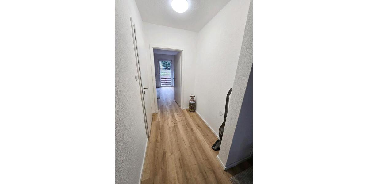 Etagenwohnung Gummersbach - 3 Zimmer, 65 m&sup2;, 850&euro; | Angebot:25967634