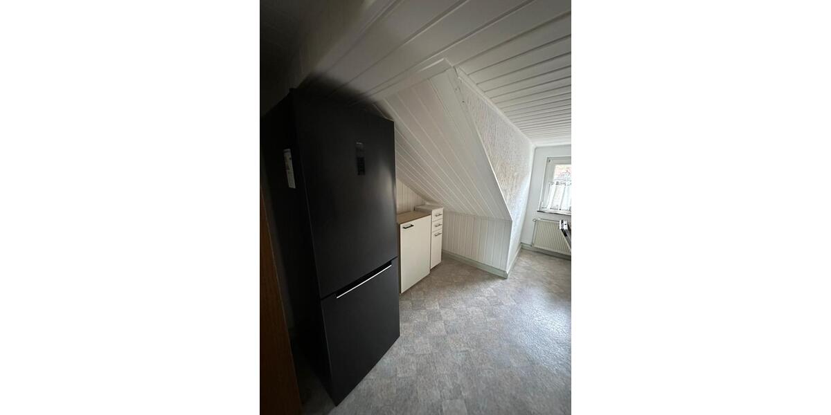 Dachgeschoßwohnung Gummersbach Berstig Süd - 3 Zimmer, 80 m&sup2;, 760&euro; | Angebot:26441258