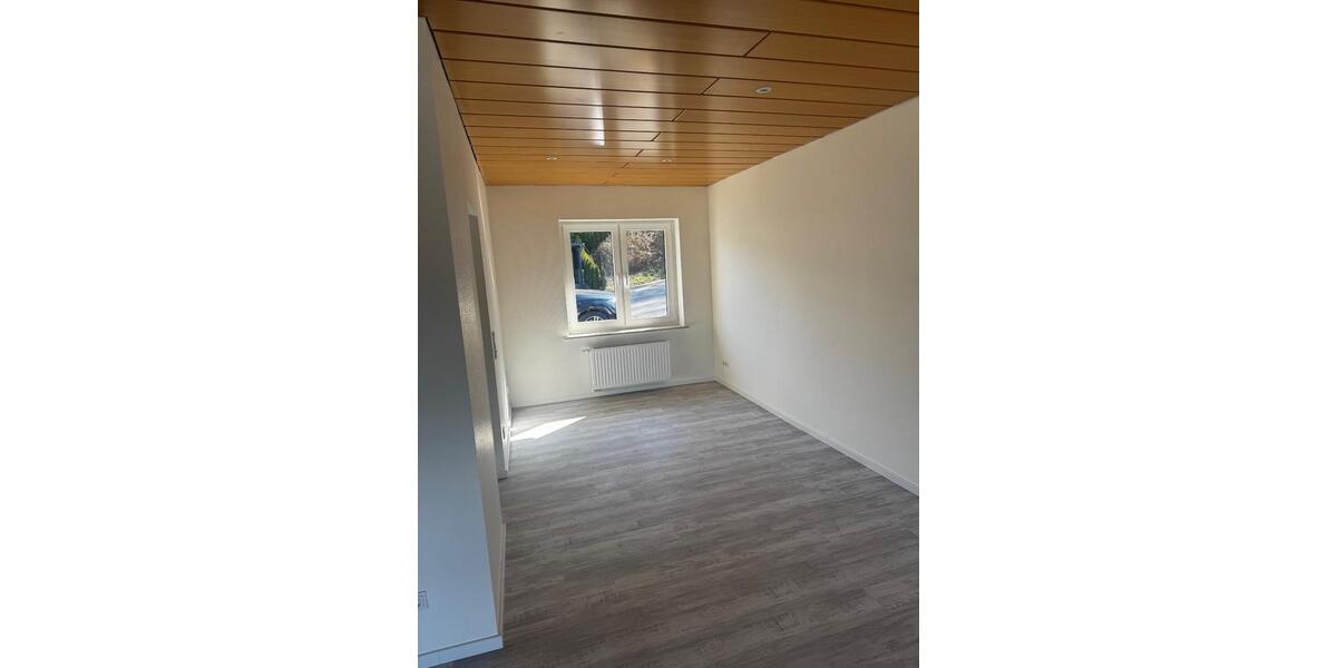 Maisonettenwohnung Attendorn - 5 Zimmer, 145 m&sup2;, 1.500&euro; | Angebot:25844103