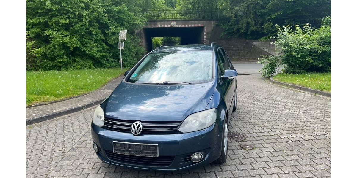 VW Golf 207.000 km 2.499 &euro; Wetter Ruhr 58300