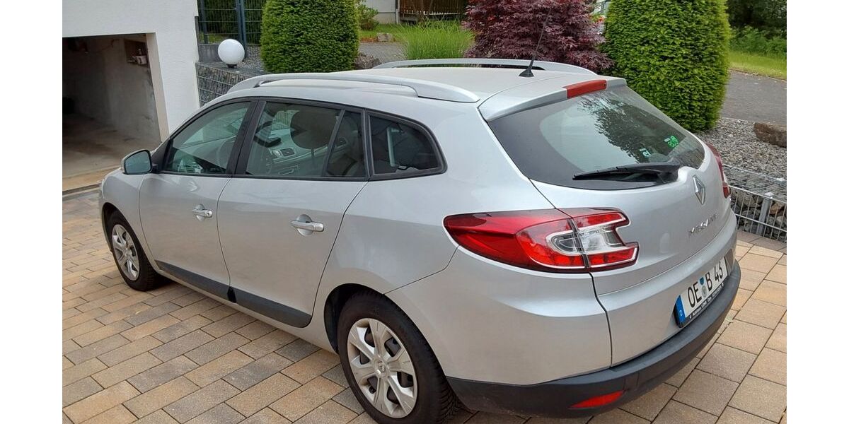Renault Megane 261.843 km 2.950 &euro; Attendorn 57439
