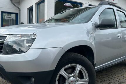 Dacia Duster 200.000 km 5.949 &euro; Gummersbach (Zwischen Toom Markt und ATU) 51645