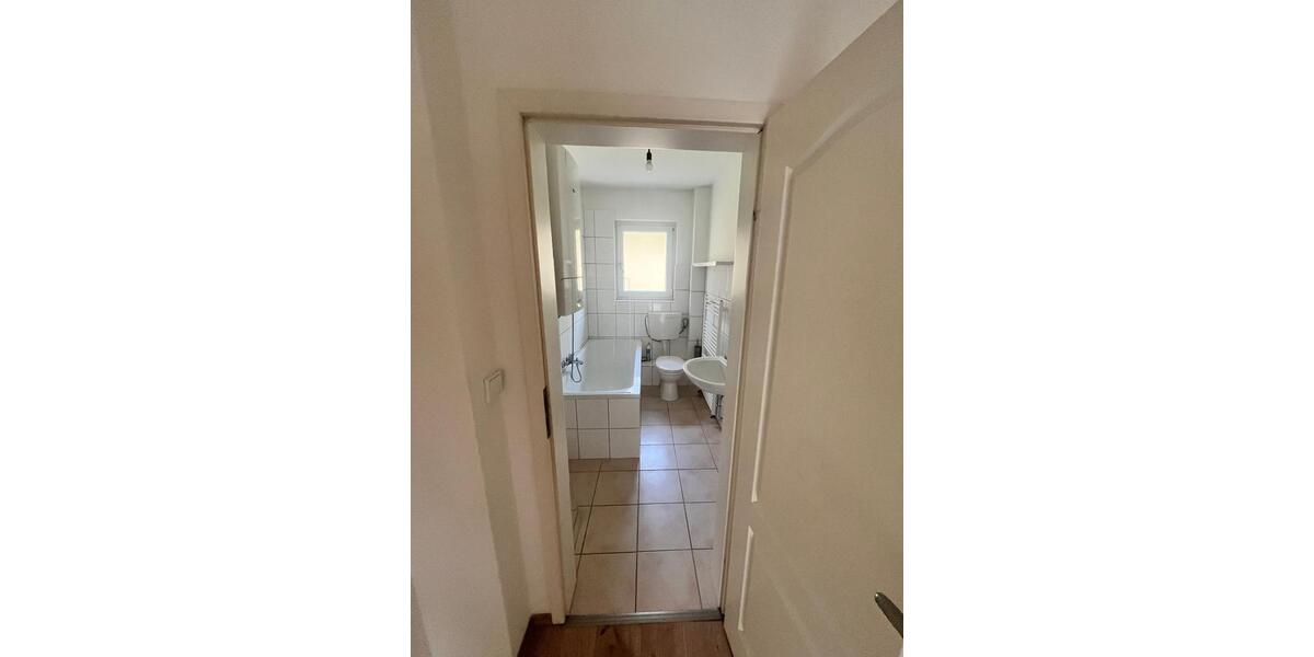 Etagenwohnung Gummersbach - 2 Zimmer, 56 m&sup2;, 520&euro; | Angebot:25433360