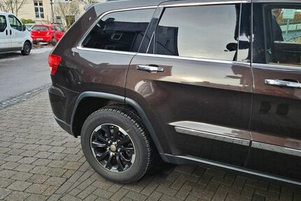 Jeep Grand Cherokee 320.000 km 9.600 &euro; Olpe 57462