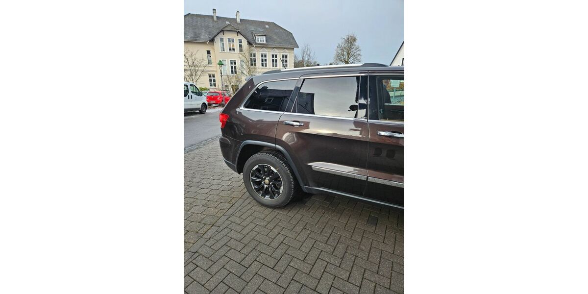 Jeep Grand Cherokee 320.000 km 9.600 &euro; Olpe 57462