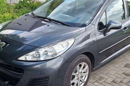 Peugeot 207 133.000 km 2.750 &euro; Schwelm, Stadt 58332