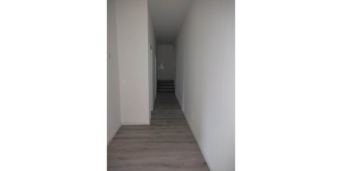 Terrassenwohnung Meinerzhagen - 3 Zimmer, 110 m&sup2;, 715&euro; | Angebot:25548136