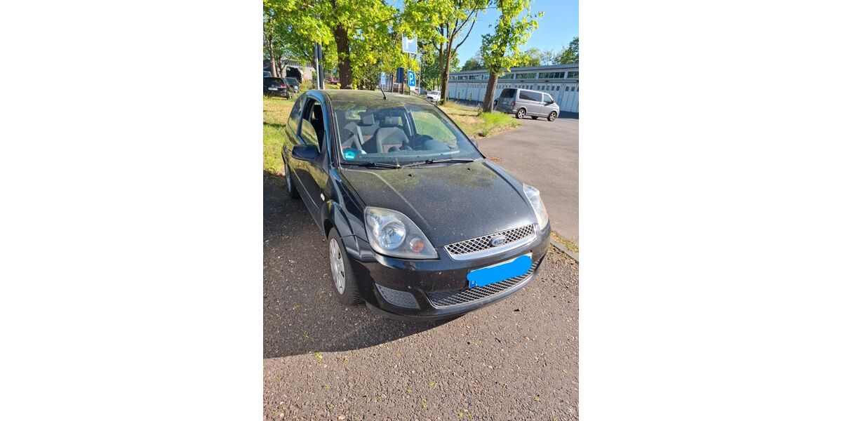 Ford Fiesta 129.000 km 3.300 &euro; Engelskirchen 51766