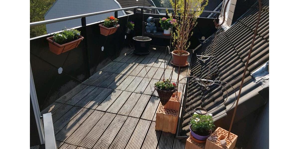 Dachgeschoßwohnung Hagen Hagen-Mitte - 4 Zimmer, 102 m&sup2;, 675&euro; | Angebot:26414747