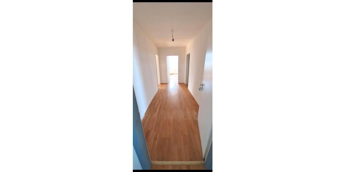 Dachgeschoßwohnung Lüdenscheid Staberg - 2 Zimmer, 75 m&sup2;, 540&euro; | Angebot:26625146