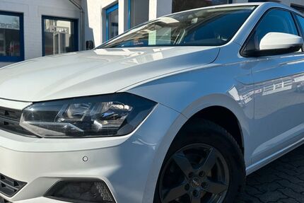 VW Polo 123.000 km 11.949 &euro; Gummersbach (Zwischen Toom Markt und ATU) 51645