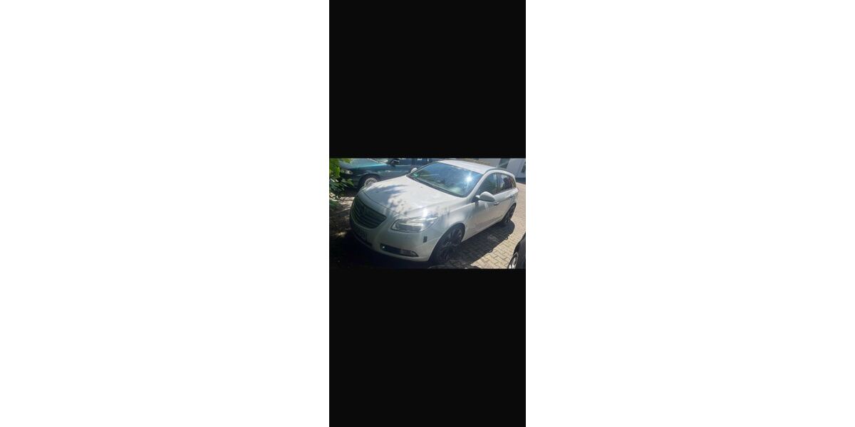 Opel Insignia 295.000 km 3.000 &euro; Radevormwald 42477