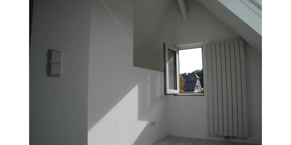 Mehrfamilienhaus, Wohnhaus Gummersbach - 7 Zimmer, 200 m&sup2;, 485.000&euro; | Angebot:25087975