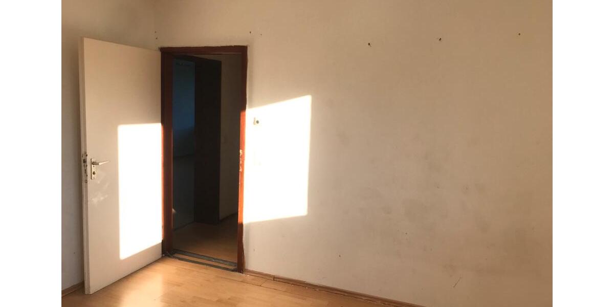 Etagenwohnung Gummersbach Hepel - 3 Zimmer, 85 m&sup2;, 500&euro; | Angebot:26426273