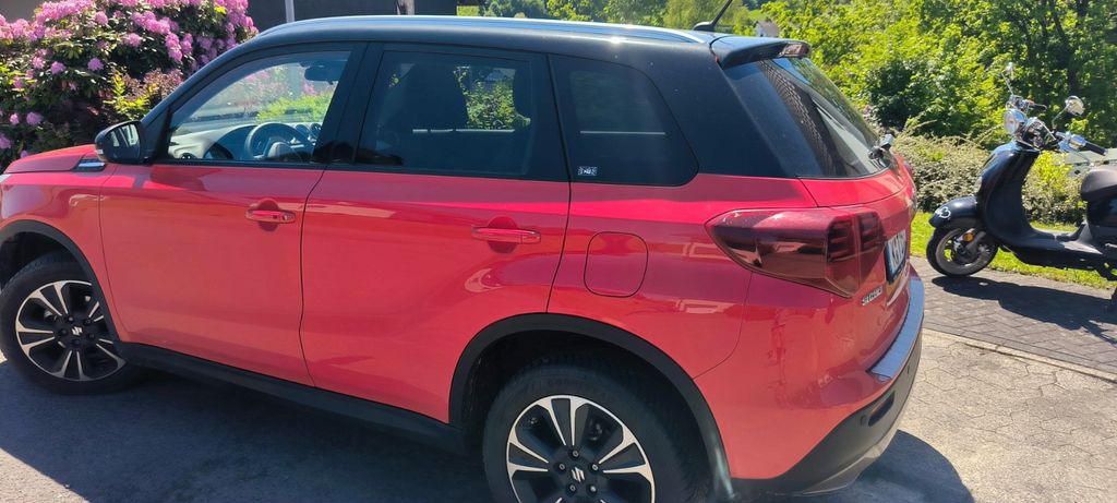 Suzuki e Vitara 29.500 km 18.800 &euro; Drolshagen 57489