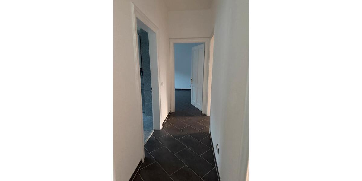 Etagenwohnung Gummersbach Berstig Süd - 2 Zimmer, 75 m&sup2;, 680&euro; | Angebot:25568030