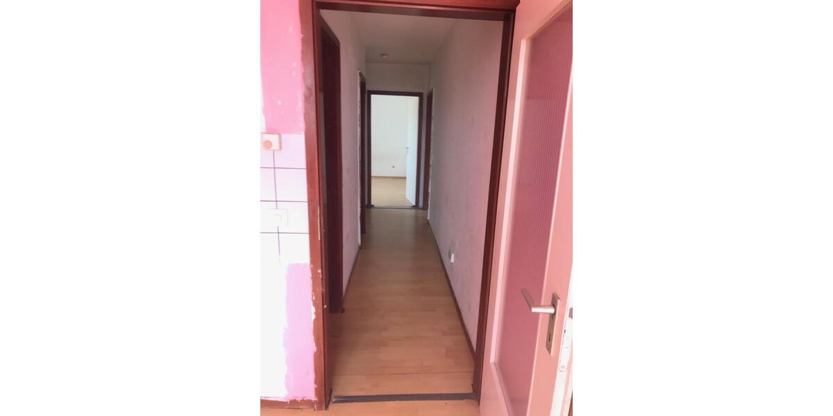 Etagenwohnung Gummersbach Hepel - 3 Zimmer, 85 m&sup2;, 500&euro; | Angebot:25831713