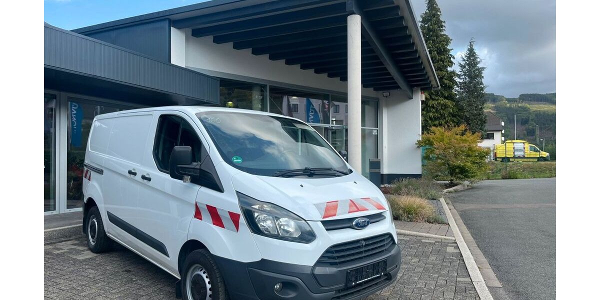 Ford Transit Custom 223.000 km 9.990 &euro; Finnentrop 57413