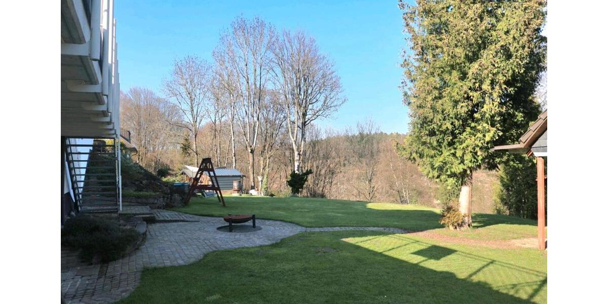 Einfamilienhaus Gummersbach Hepel - 11 Zimmer, 240 m&sup2;, 550.000&euro; | Angebot:25869936