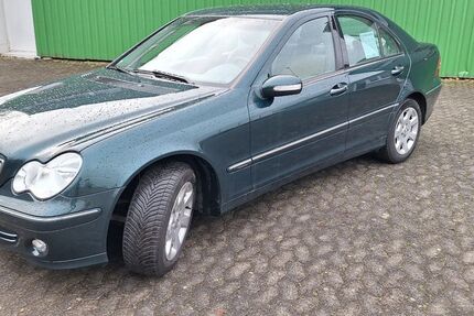 Mercedes-Benz C 220 110.000 km 6.600 &euro; Wipperfürth 51688