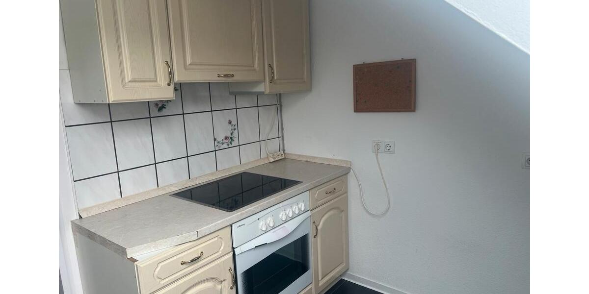 Dachgeschoßwohnung Attendorn - 1 Zimmer, 75 m&sup2;, 700&euro; | Angebot:25635950