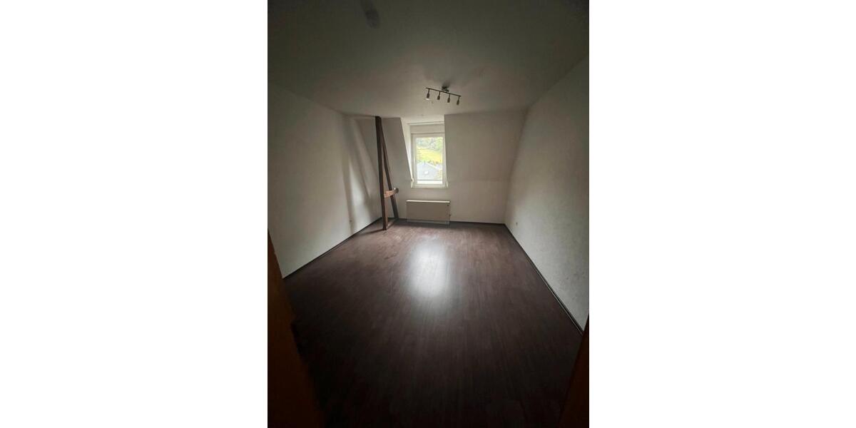 Etagenwohnung Lüdenscheid Brügge - 3 Zimmer, 70 m&sup2;, 490&euro; | Angebot:26678006