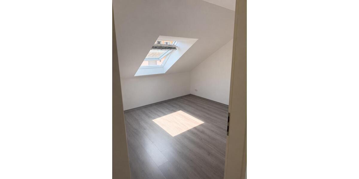 Dachgeschoßwohnung Hagen Dahl - 2 Zimmer, 40 m&sup2;, 420&euro; | Angebot:26692992