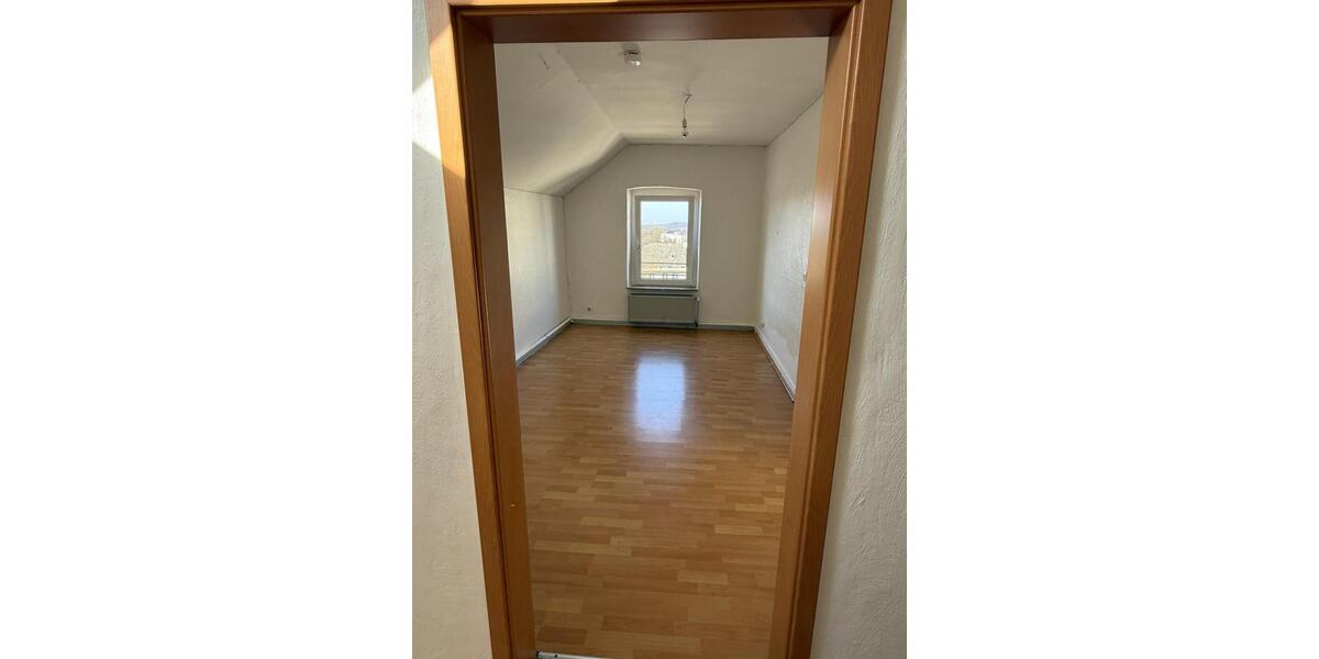 Etagenwohnung Lüdenscheid Staberg - 3 Zimmer, 80 m&sup2;, 450&euro; | Angebot:25364947