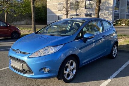 Ford Fiesta 209.000 km 2.700 &euro; Gummersbach 51643