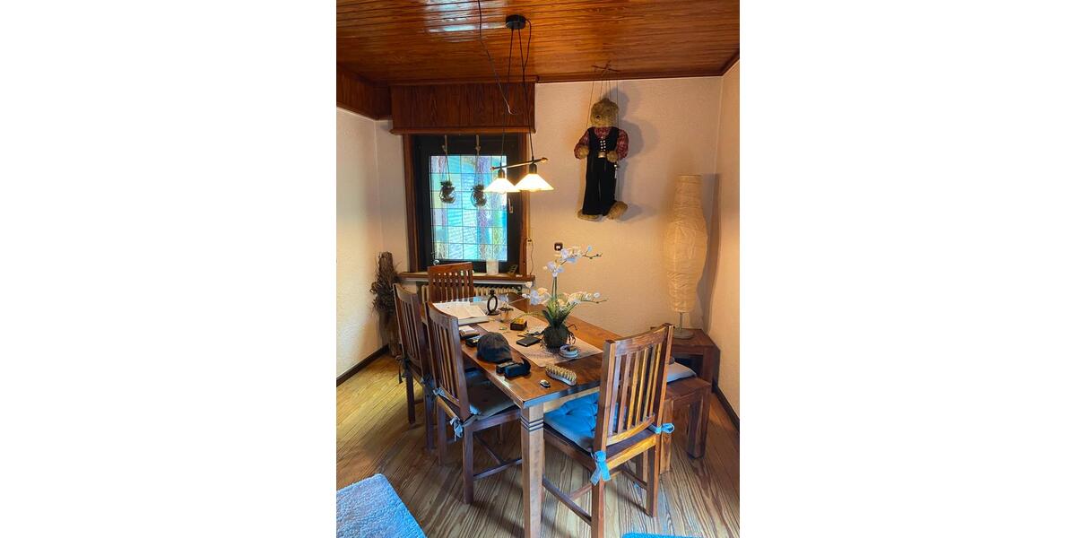 Etagenwohnung Werdohl - 5 Zimmer, 100 m&sup2;, 1.100&euro; | Angebot:25967572