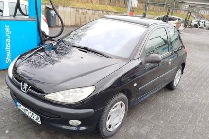Peugeot 206 99.960 km 1.500 &euro; Gummersbach 51645